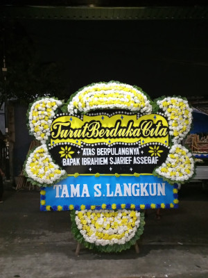 Papan Bunga Duka di Martimbang